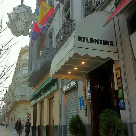 Pension Atlantida غرناطة المظهر الخارجي الصورة